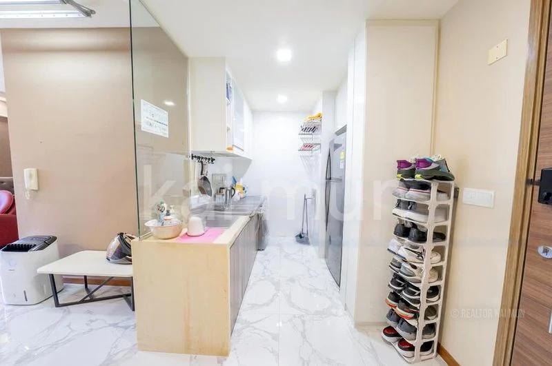 1 Bed Condo for Sale in  The Nautical - Image 1